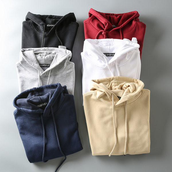 Ανδρικό φούτερ με κουκούλα και τσέπες