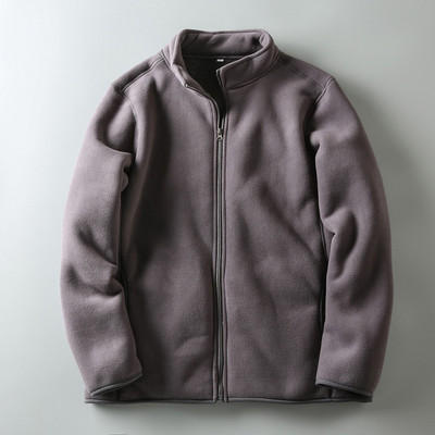 Férfi téli pulóver meleg béléssel és cipzárral