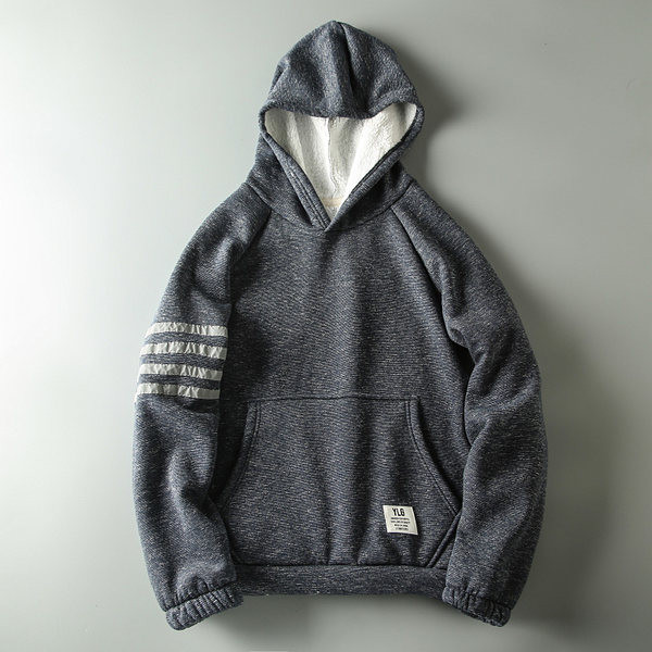 Χειμερινό ανδρικό φούτερ με ζεστή φόδρα και κουκούλα