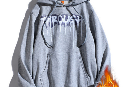 Hanorac pentru bărbați cu inscripție și cravate