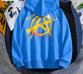 Ανδρικό φούτερ με κουκούλα και στάμπα - σε πολλά χρώματα