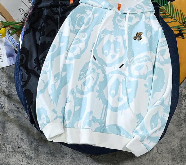 Μοντέρνο ανδρικό φούτερ με κέντημα χωρίς κούμπωμα