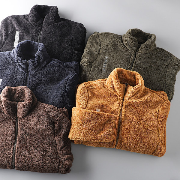 Ανδρικό μοντέρνο φούτερ με απλό μοντέλο με φερμουάρ