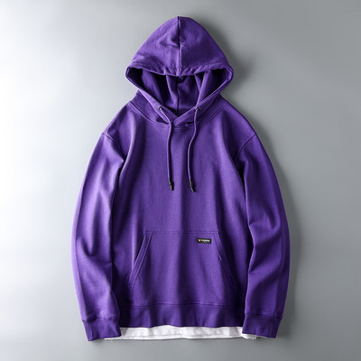 Αθλητικό μονόχρωμο φούτερ με κουκούλα και τσέπη