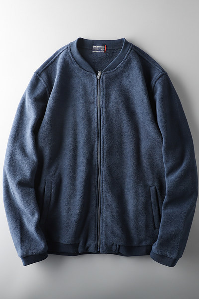 Hanorac casual barbatesc fara inchidere si decolteu oval