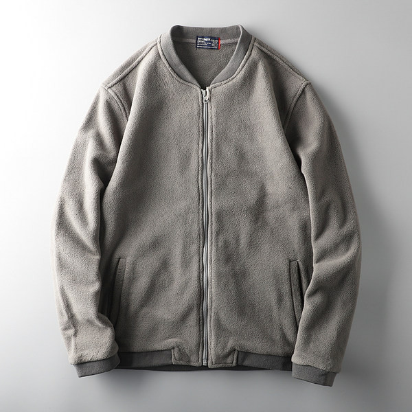 Hanorac casual barbatesc fara inchidere si decolteu oval