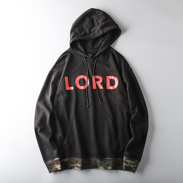 Ежедневен мъжки суичър с надпис и качулка в черен цвят