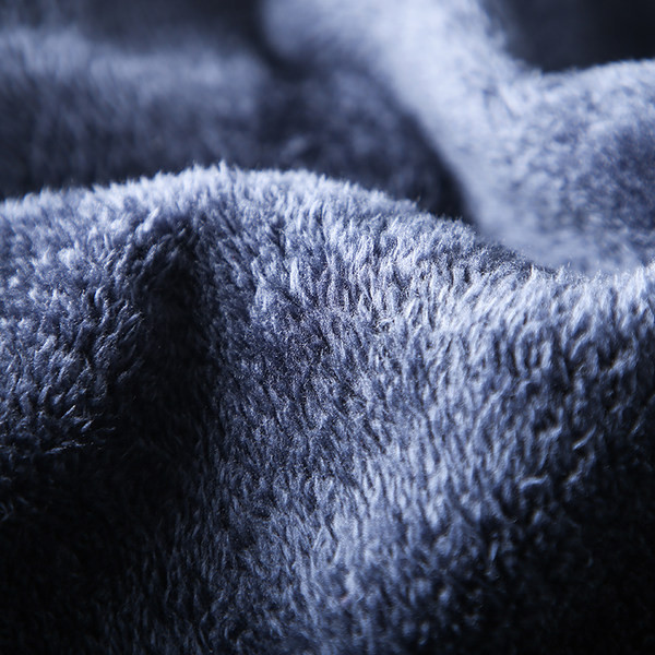 Ανδρικό φούτερ με πολική φόδρα και φερμουάρ