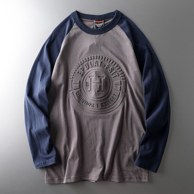 Bluză modernă pentru bărbați cu inscripție și decolteu oval