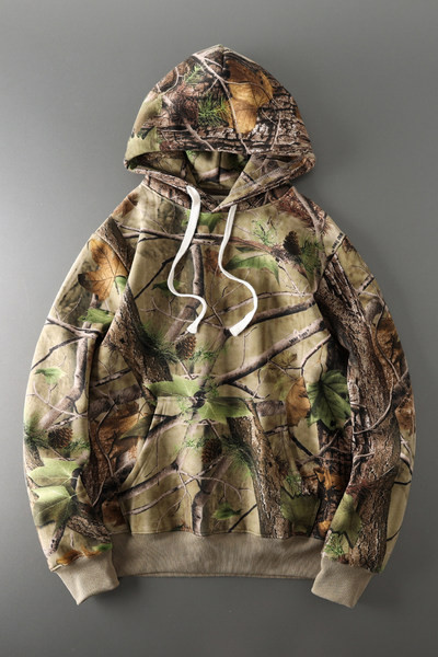 Ανδρικό φούτερ με κορδόνια και κουκούλα - καφέ χρώμα