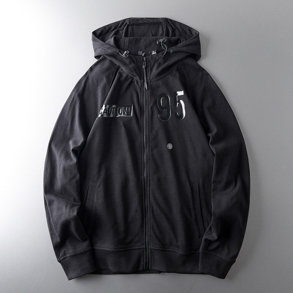 Napi férfi pulóver cipzárral és kapucnival