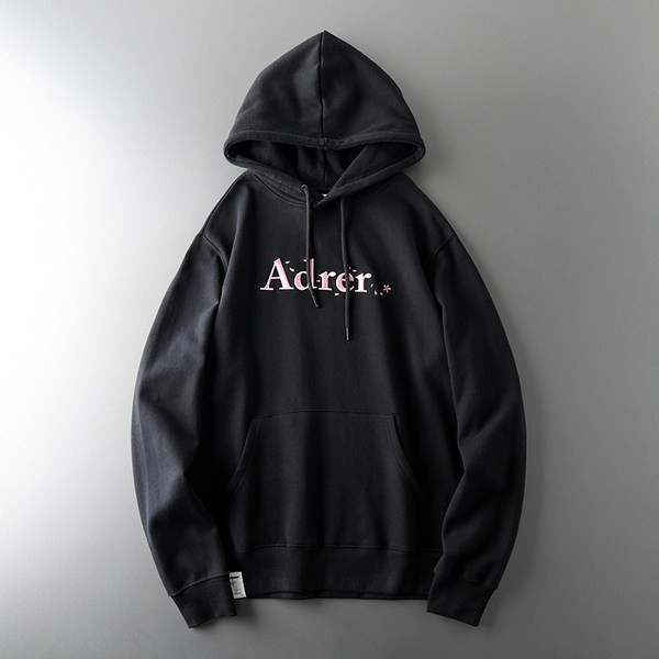 Feliratos férfi sportpulóver