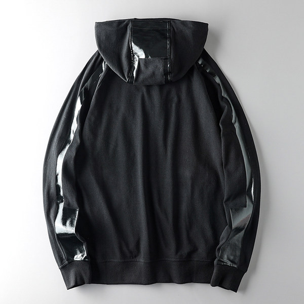 Fekete férfi pulóver rátéttel