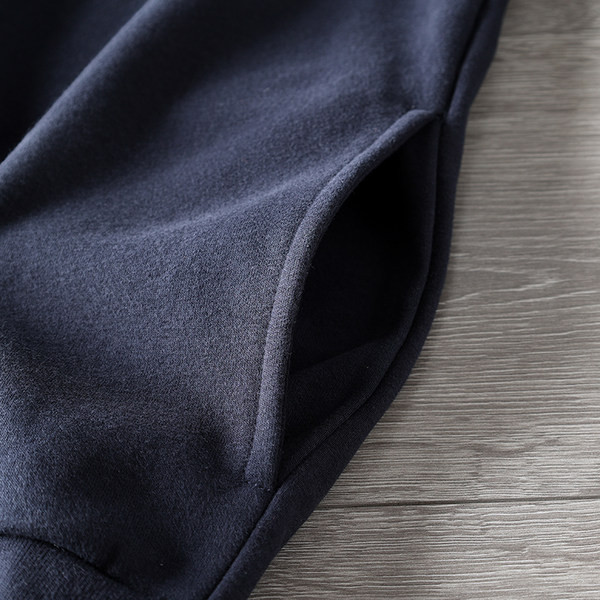 Ανδρικό φούτερ με κουκούλα και λάστιχο