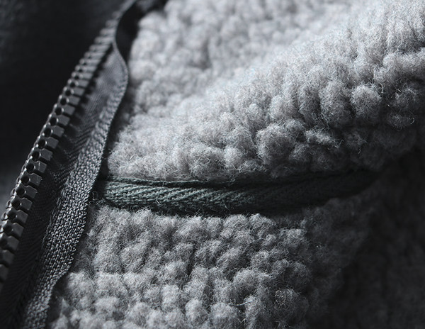 Meleg férfi pulóver cipzárral