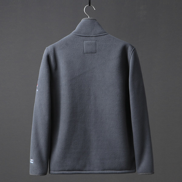 Meleg férfi pulóver cipzárral