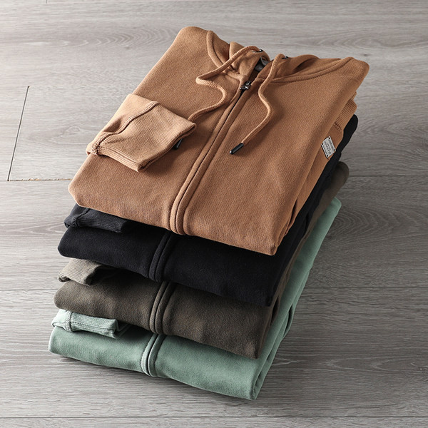 Καθημερινό ανδρικό φούτερ για το χειμώνα με φερμουάρ