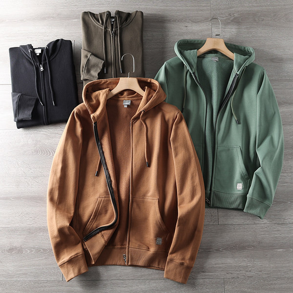 Καθημερινό ανδρικό φούτερ για το χειμώνα με φερμουάρ