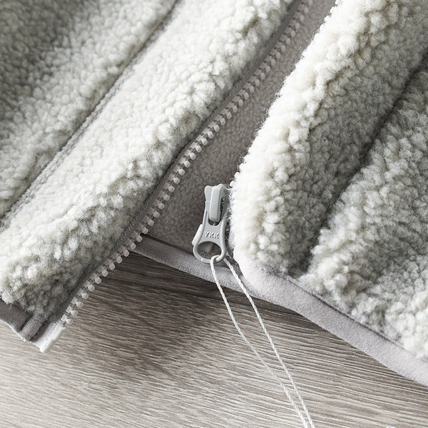 Férfi plüss pulóver magas gallérral és cipzárral