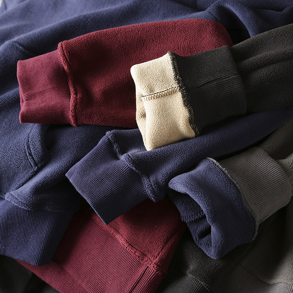 Hanorac pentru bărbați cu cravate și glugă - trei culori