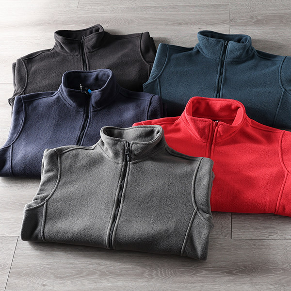 Modern, sima modell férfi és női pulóver