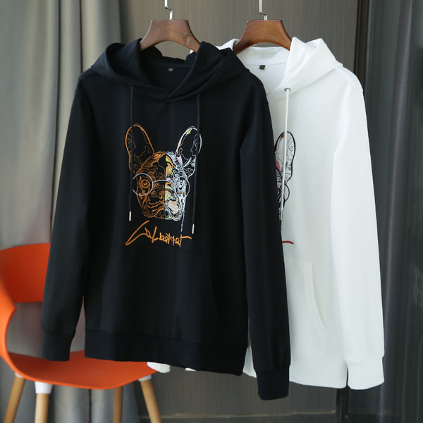 Ανδρικό μοντέρνο φούτερ με στάμπα και κορδόνια