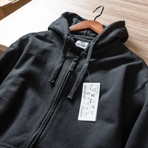 Férfi pulóver cipzárral és kapucnival fekete színben