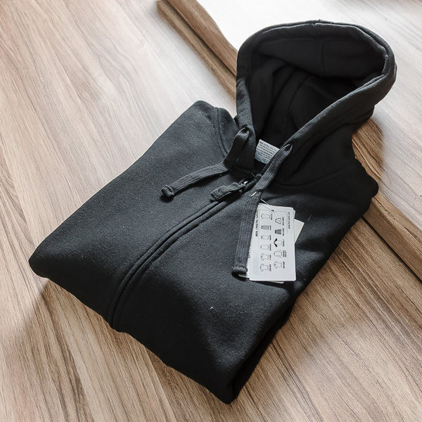 Férfi pulóver cipzárral és kapucnival fekete színben