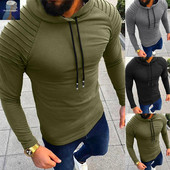 Modern férfi pulóver nyakkendővel és kapucnival