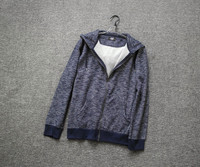 Hanorac barbatesc cu cravate si fermoar