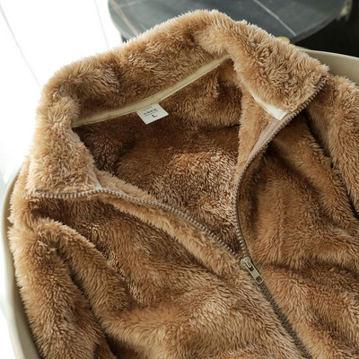 Γυναικείο χειμωνιάτικο φούτερ με χαμηλό γιακά και φερμουάρ