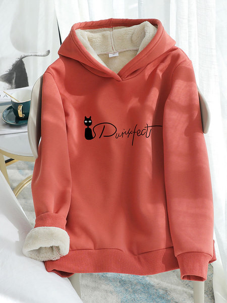 Női pulóver meleg béléssel és feliratokkal