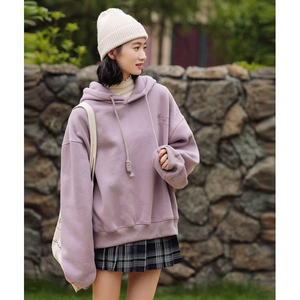 Φαρδύ μοντέλο γυναικείο φούτερ με κουκούλα σε δύο χρώματα