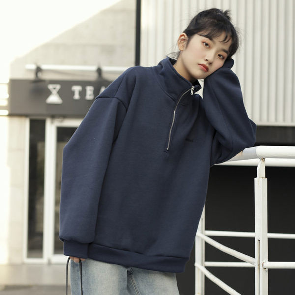 Hanorac sport dama cu model lat cu guler inalt