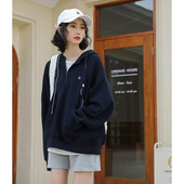 Γυναικείο κλασικό μοντέλο με τσέπη και φερμουάρ