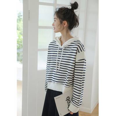 Hanorac cu glugă în dungi de zi cu zi pentru femei