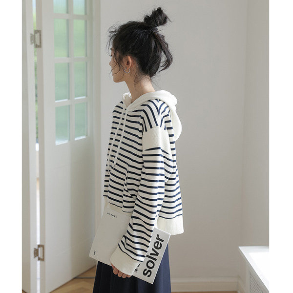 Hanorac cu glugă în dungi de zi cu zi pentru femei