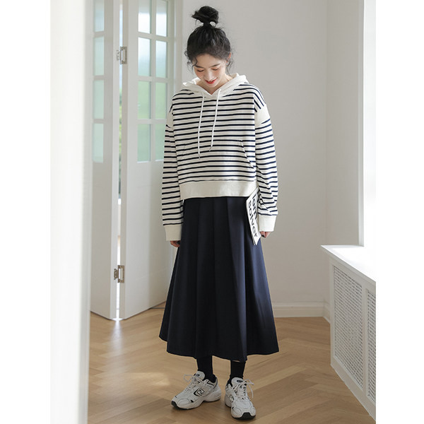 Hanorac cu glugă în dungi de zi cu zi pentru femei