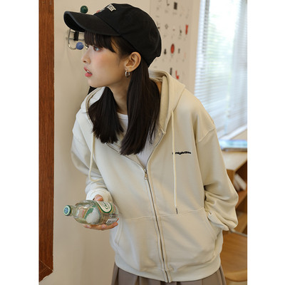 Γυναικείο φούτερ με τσέπες και κλείσιμο με φερμουάρ