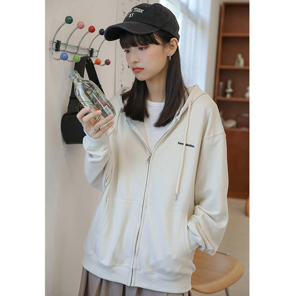 Γυναικείο φούτερ με τσέπες και κλείσιμο με φερμουάρ