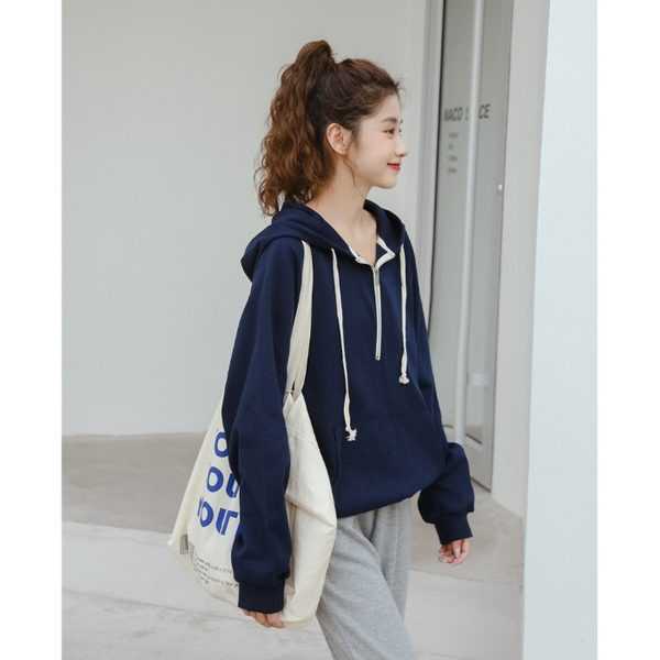 φαρδύ μοντέλο γυναικείο φούτερ με κουκούλα και κορδόνια