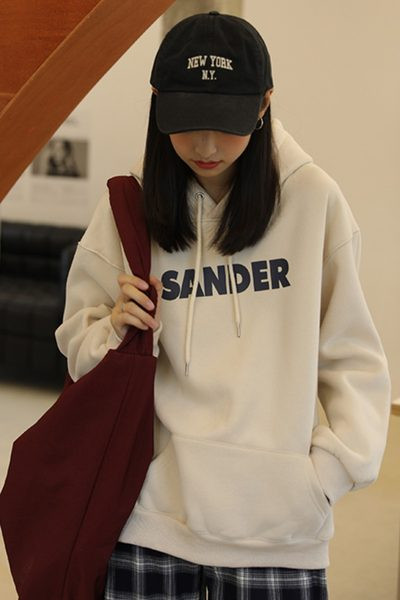 Γυναικείο φούτερ casual μοντέλο με επιγραφή και κουκούλα