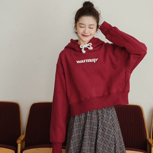 Napi női pulóver felirattal