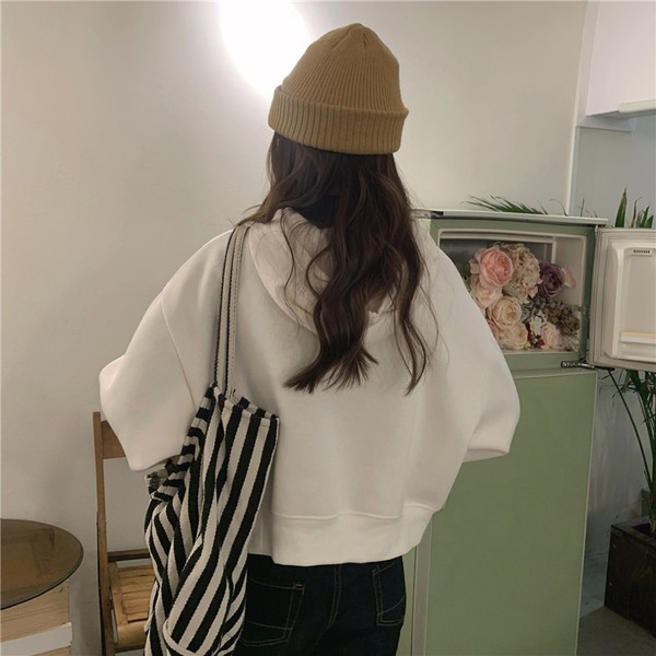 Hanorac de dama model uni cu cravate si gluga