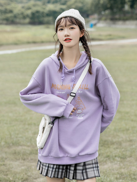 Καθημερινό φούτερ με κουκούλα και απλικέ για γυναίκες