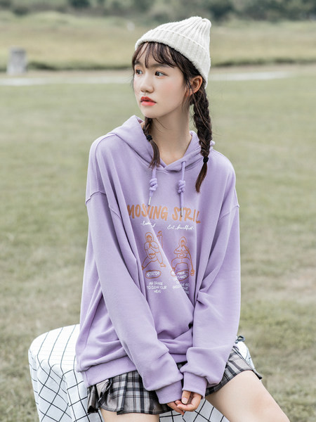 Καθημερινό φούτερ με κουκούλα και απλικέ για γυναίκες