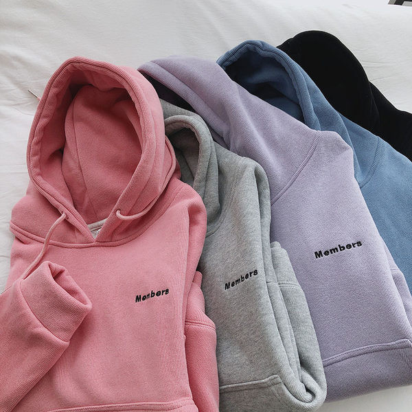 Ζεστό χειμωνιάτικο φούτερ για γυναίκες με κεντητή επιγραφή