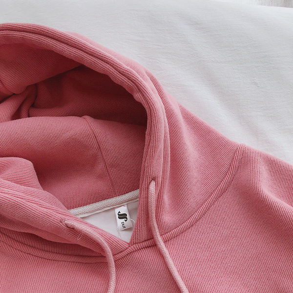 Ζεστό χειμωνιάτικο φούτερ για γυναίκες με κεντητή επιγραφή