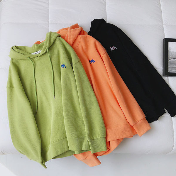 Hanorac cald model larg cu broderie