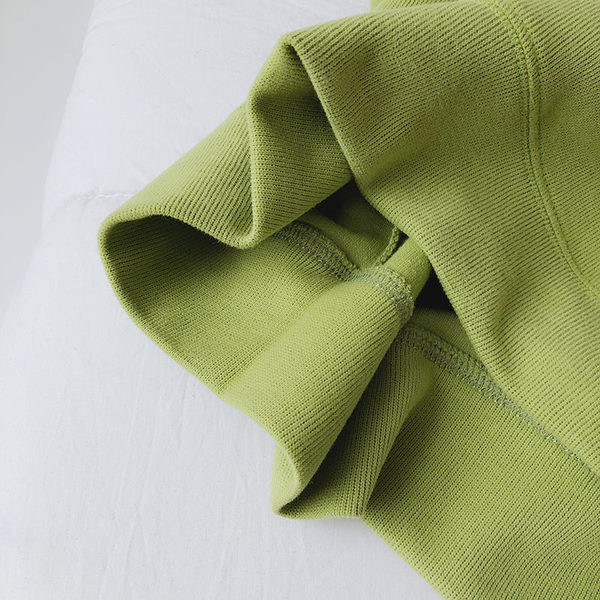 Hanorac cald model larg cu broderie